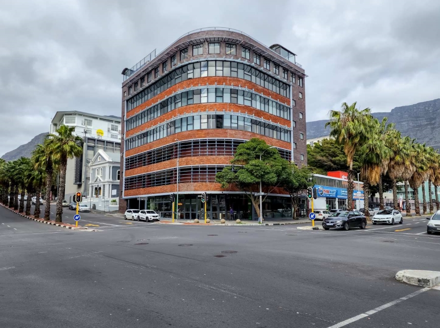 1 Bedroom Property for Sale in Cape Town City Centre Western Cape